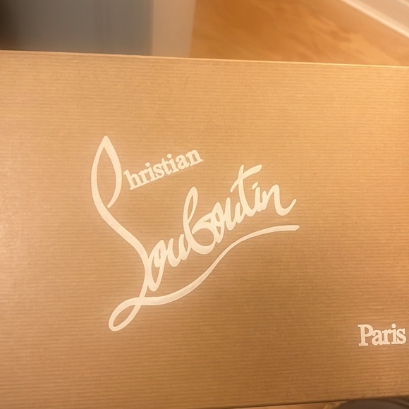 Christian Louboutin Crystal heels. Size 40! Box and dust bag included!
